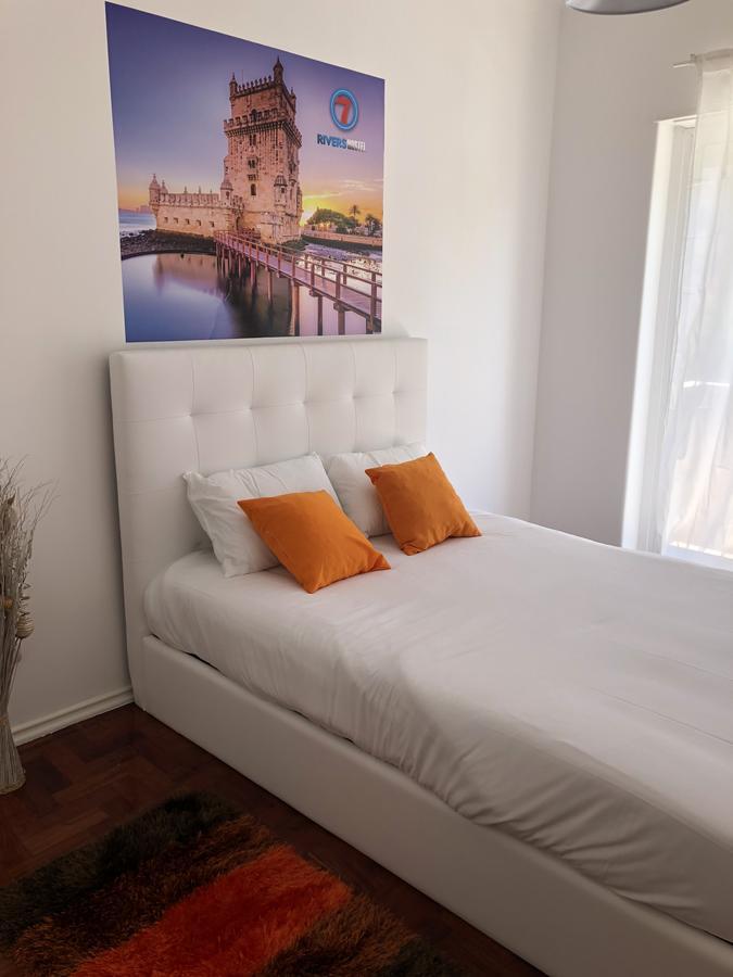 7 Rivers Hostel Lisboa Exteriör bild